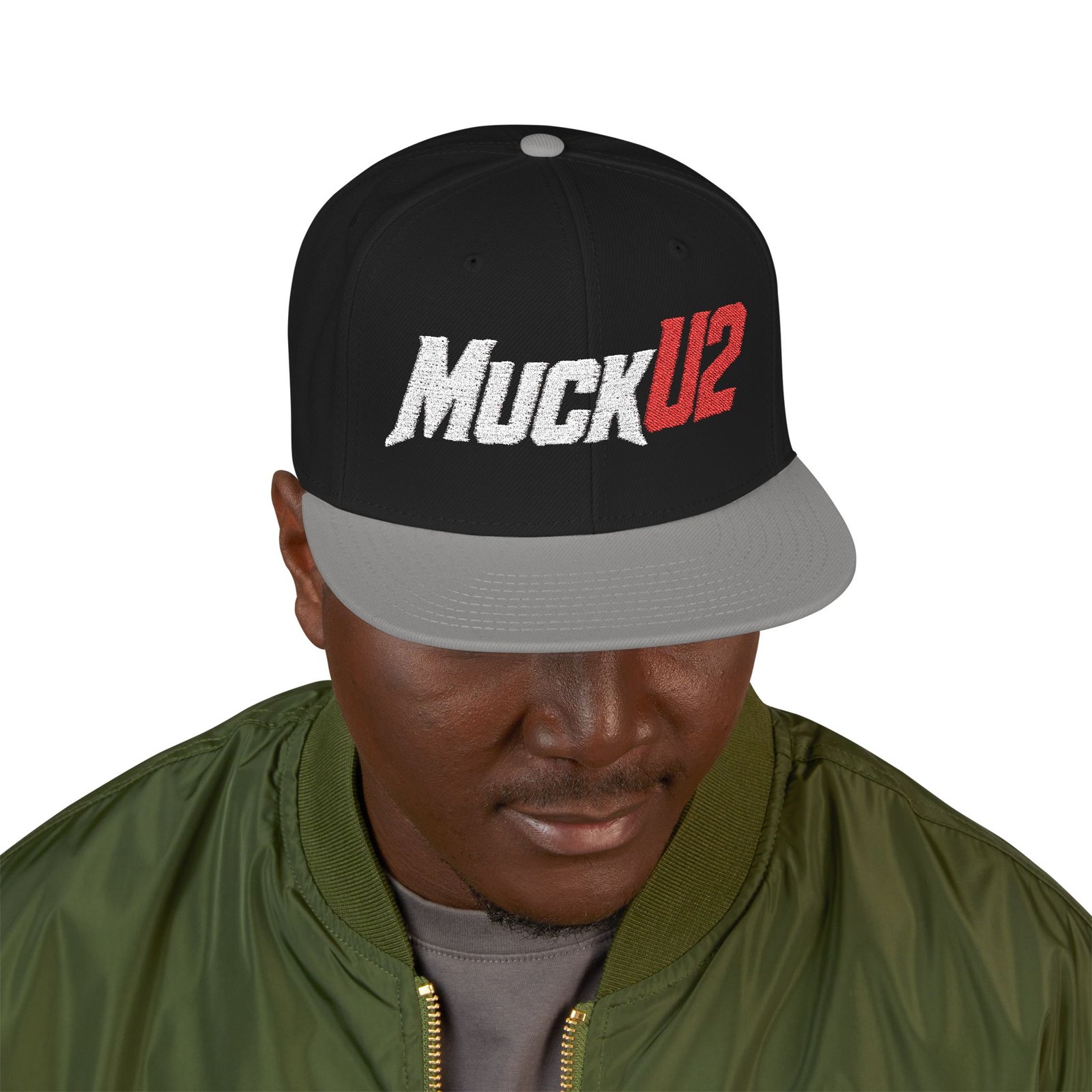MuckU2 Snapback Poker Cap – White & Red Logo